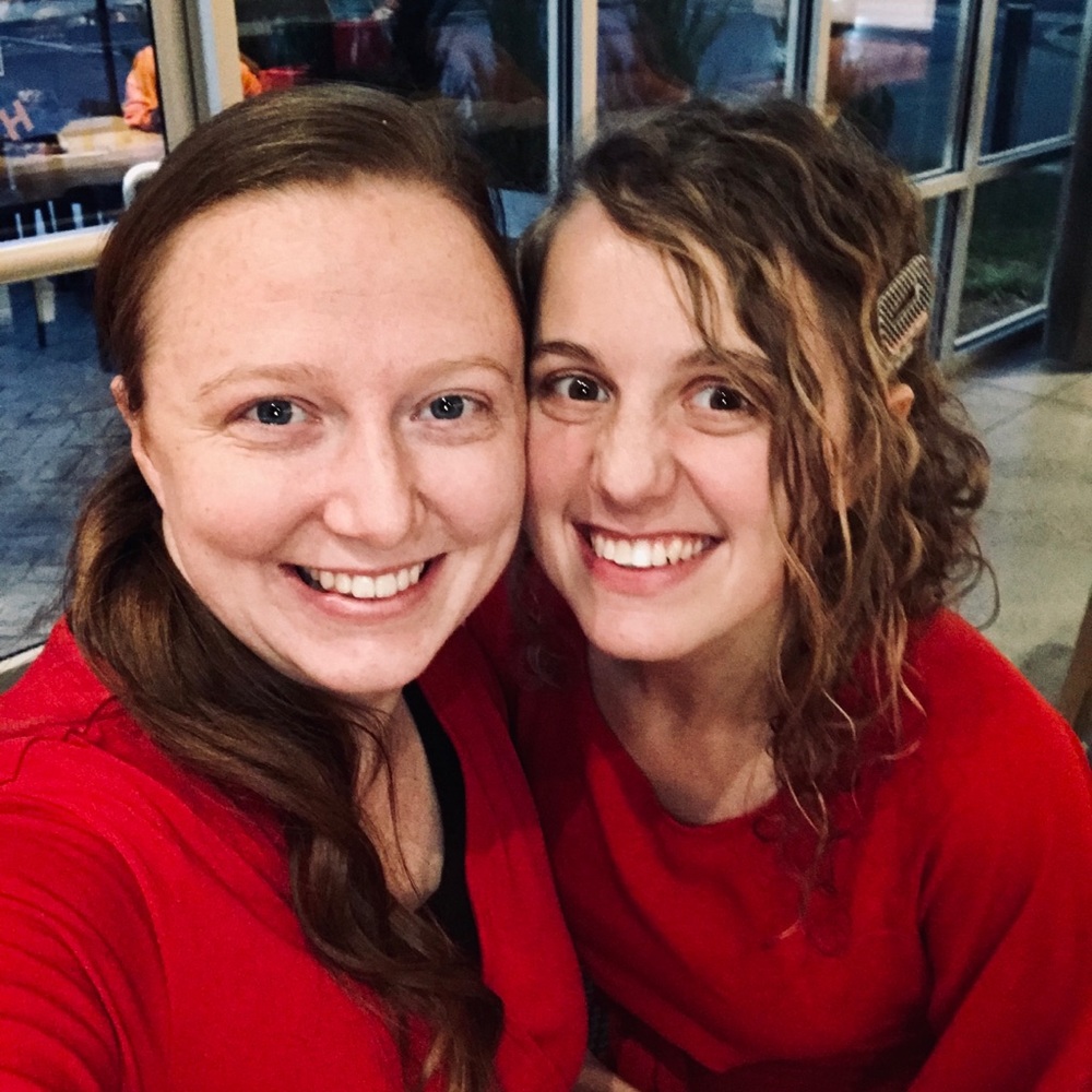 Meet your Posher, Caitlin